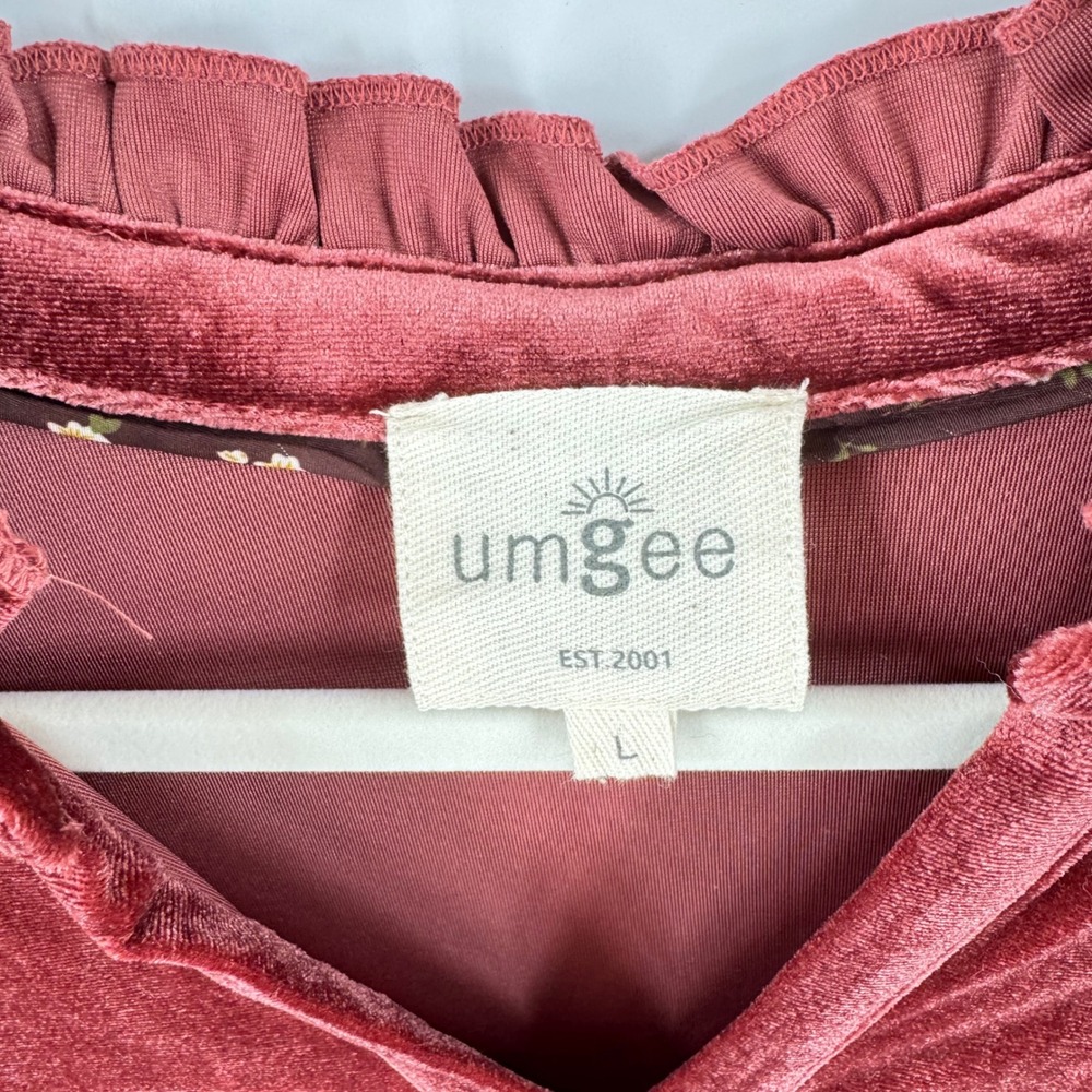Umgee Velvet Top Burgundy Size L Boho Embroidered Puff Sleeve Victorian Romantic - Picture 3 of 9